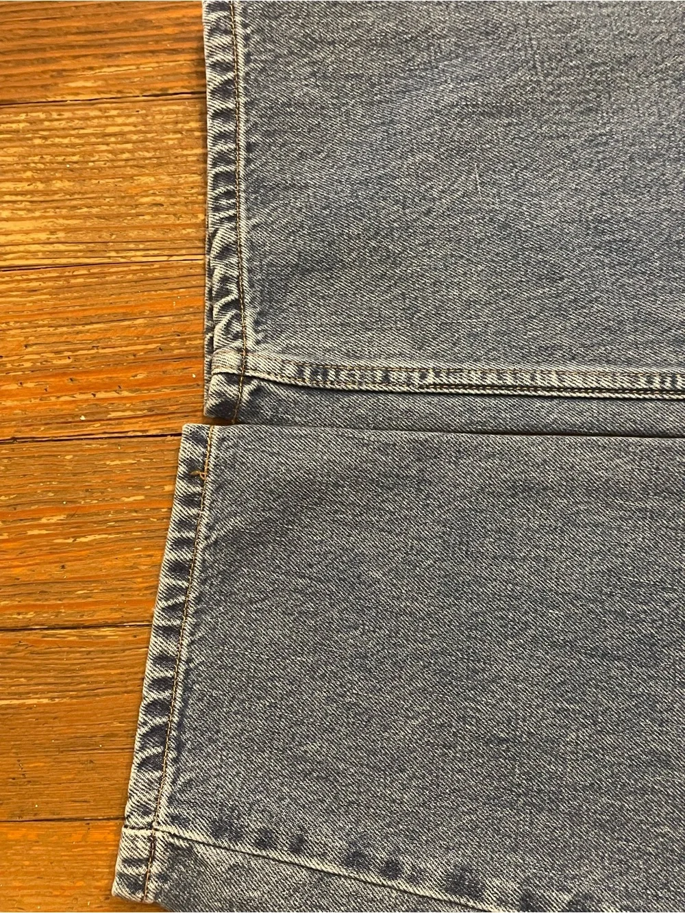 Vintage 1999 Levis 550 Medium Stonewash Jeans M110 Button Assembled DR US Cut